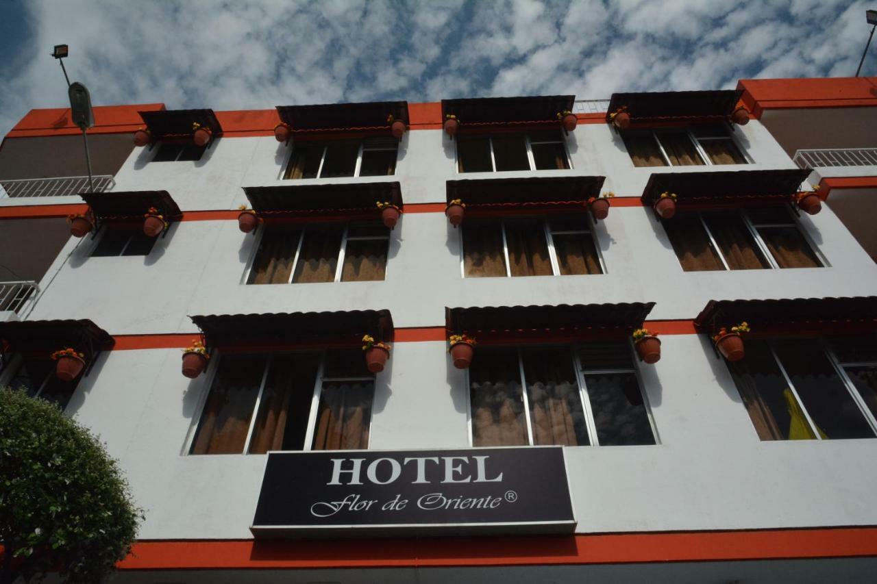 Hotel Flor De Oriente Baños Екстериор снимка