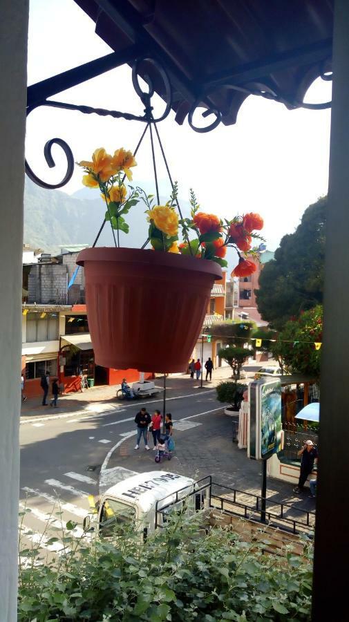 Hotel Flor De Oriente Baños Екстериор снимка